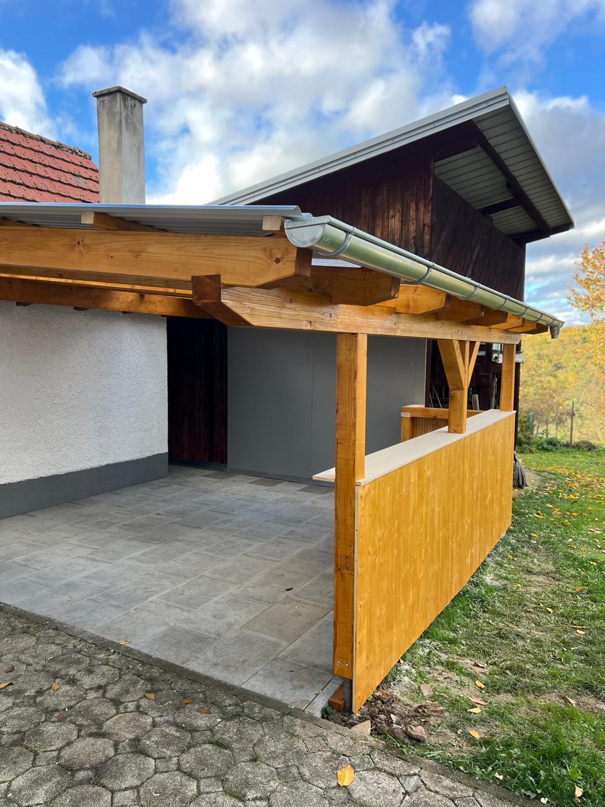Carports & Vordächer – Referenzprojekt Zimmerei Renz Gomaringen