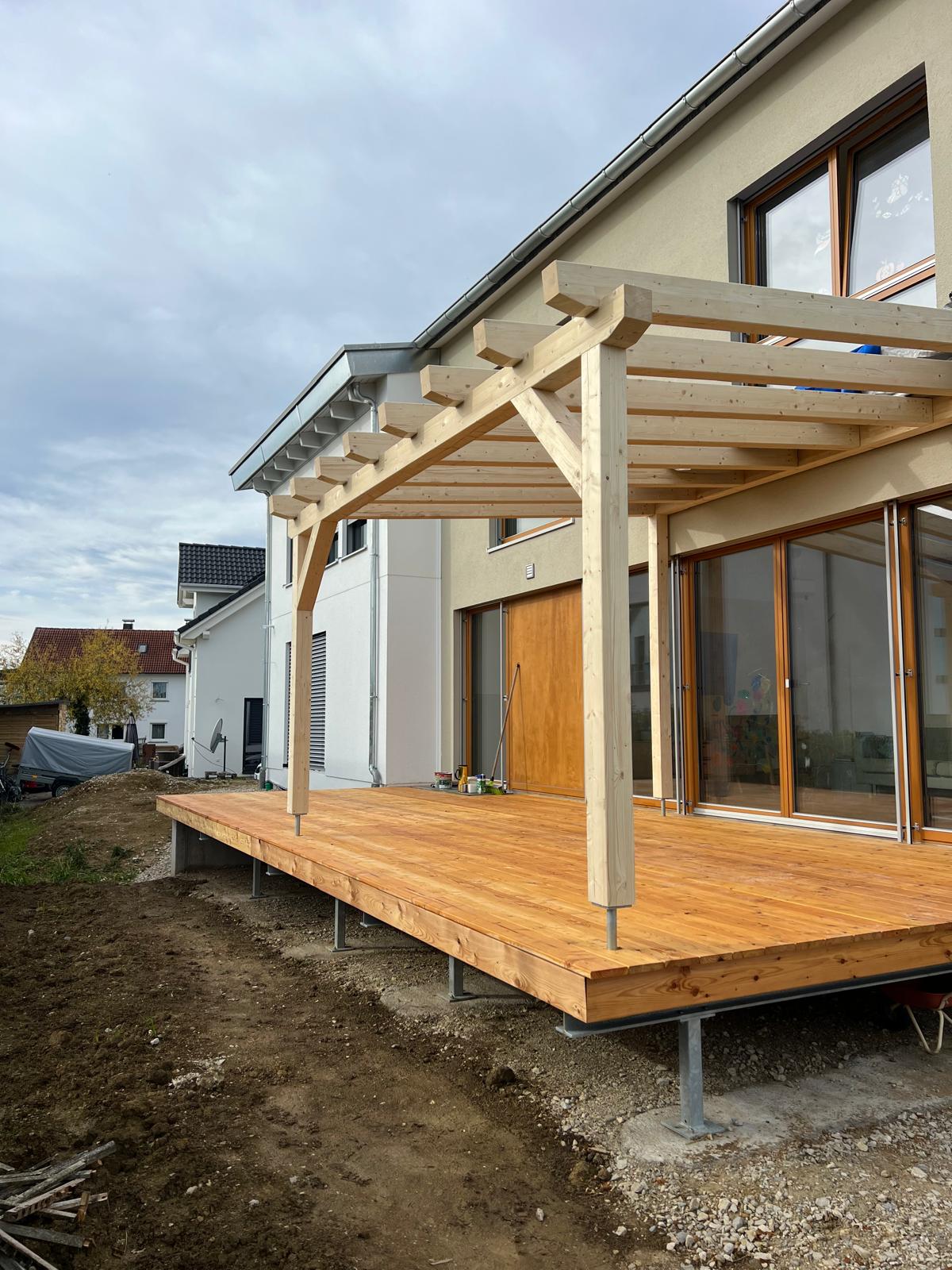 Holzterrassen – Referenzprojekt Zimmerei Renz Gomaringen